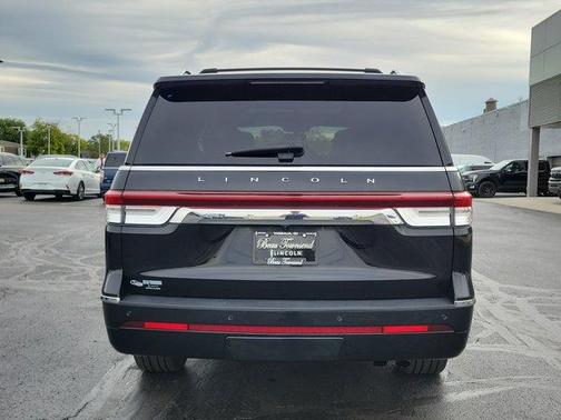 2023 Lincoln Navigator L Reserve