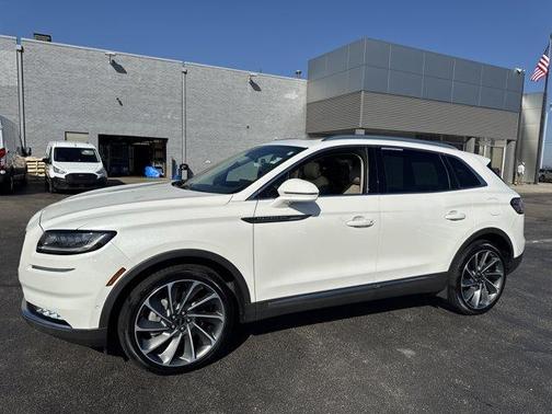 2023 Lincoln Nautilus Reserve