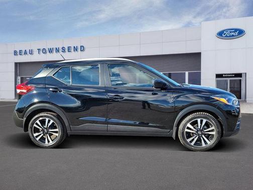 2019 Nissan Kicks SV