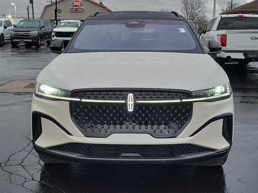 2024 Lincoln Nautilus Reserve