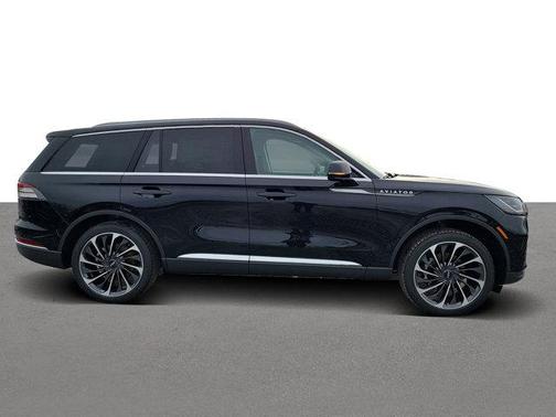 2026 Lincoln Aviator Reserve AWD