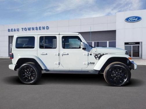 2022 Jeep Wrangler Unlimited Sahara High Altitude