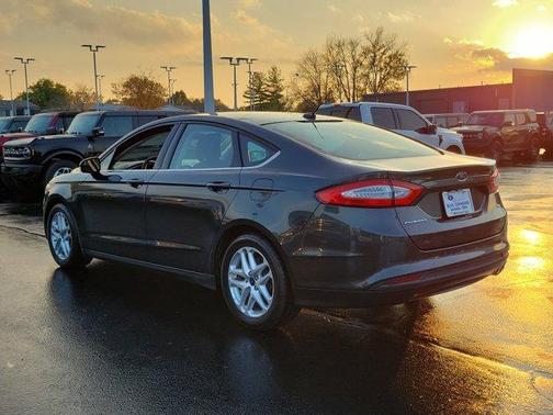 2015 Ford Fusion SE