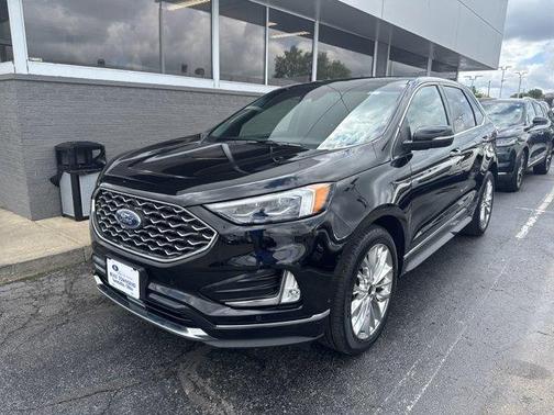 2020 Ford Edge Titanium