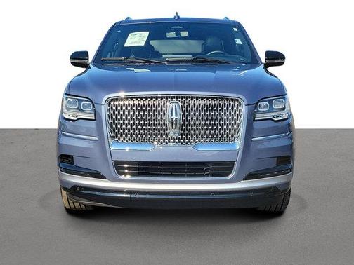2023 Lincoln Navigator L Reserve