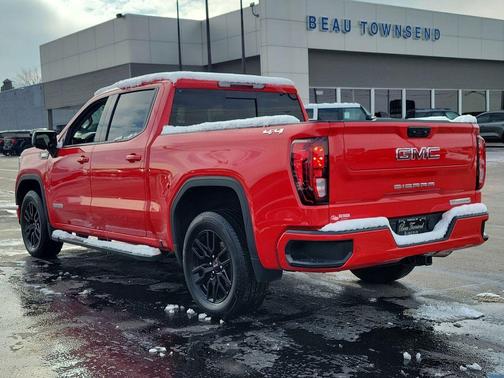 2025 GMC Sierra 1500 Elevation
