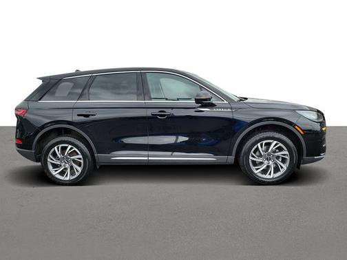 INFINITE BLACK MET CC 2023 Lincoln Corsair STANDARD