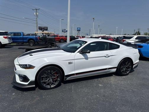 2022 Ford Mustang Mach 1