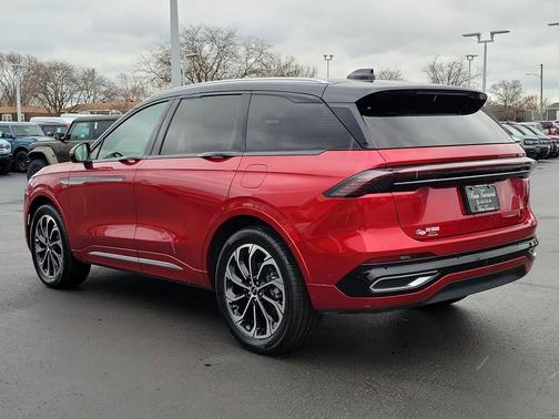 2024 Lincoln Nautilus Reserve