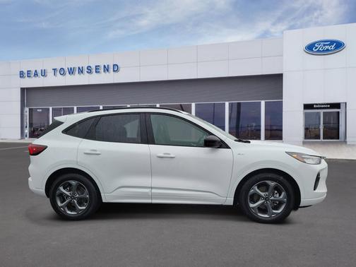 OXFORD WHITE 2023 Ford Escape ST-LINE