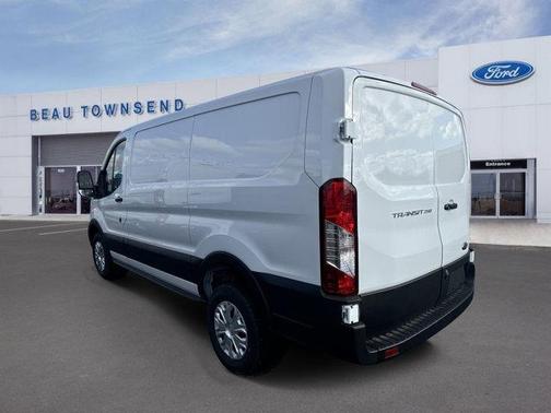 2024 Ford Transit-250 