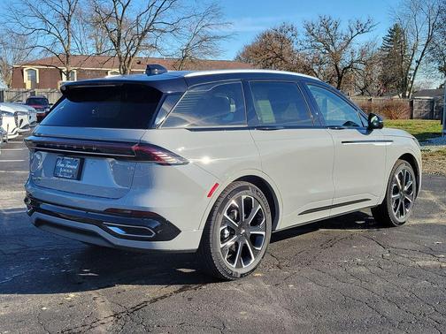 2026 Lincoln Nautilus Reserve