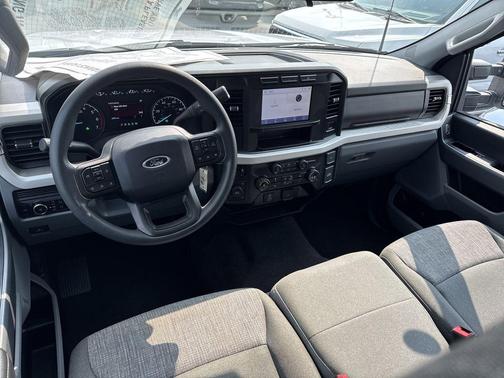 2024 Ford F-250 XLT