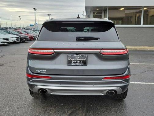 2022 Lincoln Corsair Standard