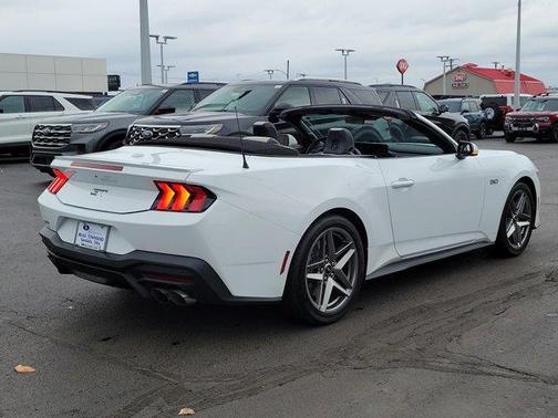 2025 Ford Mustang GT Premium