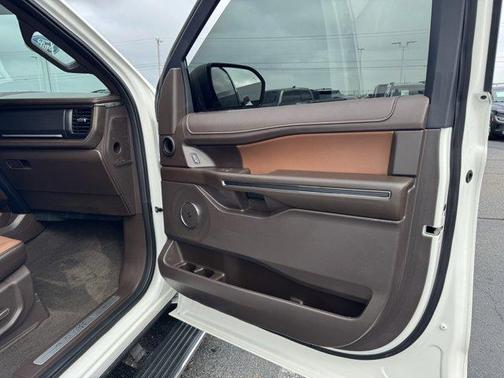 2023 Ford Expedition King Ranch