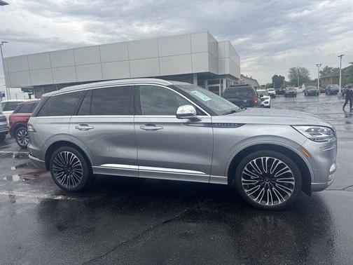 2022 Lincoln Aviator Black Label AWD