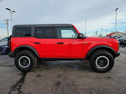 2022 Ford Bronco Badlands