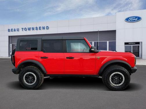 2022 Ford Bronco Badlands