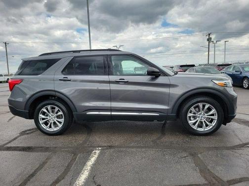 Gray Metallic 2023 Ford Explorer XLT