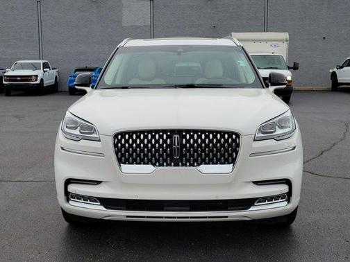 2023 Lincoln Aviator Black Label AWD