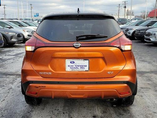 2023 Nissan Kicks SV