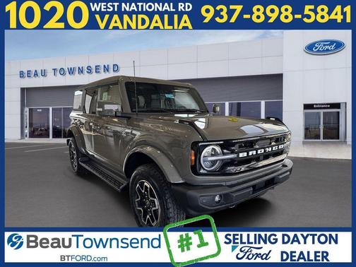 2025 Ford Bronco Outer Banks