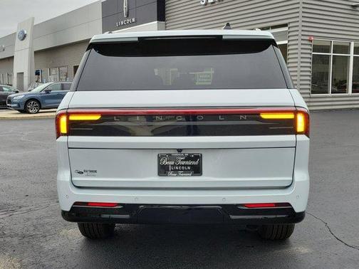 2025 Lincoln Navigator L Reserve