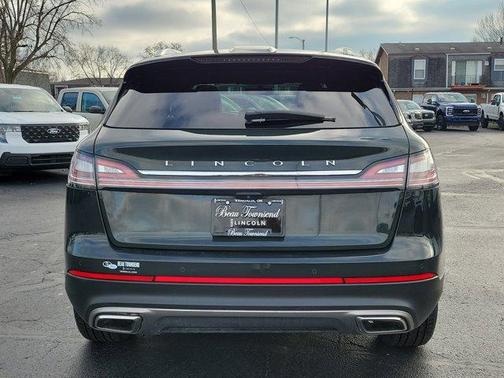 2022 Lincoln Nautilus Reserve