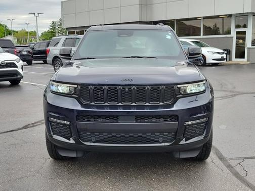 Midnight Sky 2024 Jeep Grand Cherokee LIMITED