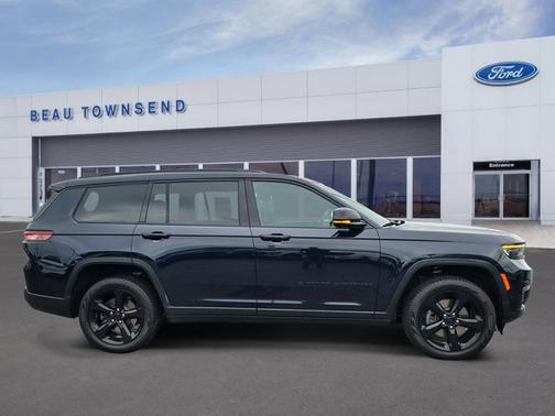 Midnight Sky 2024 Jeep Grand Cherokee LIMITED