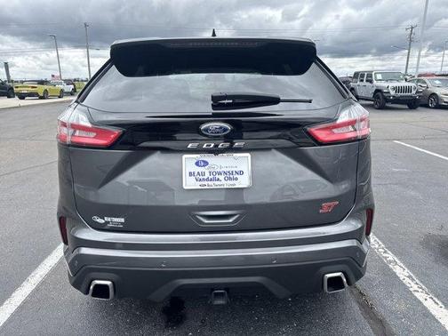 2022 Ford Edge ST