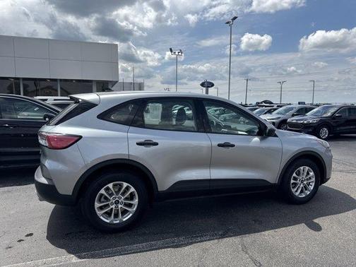 2022 Ford Escape S