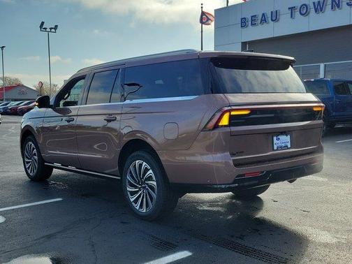 2025 Lincoln Navigator L Black Label