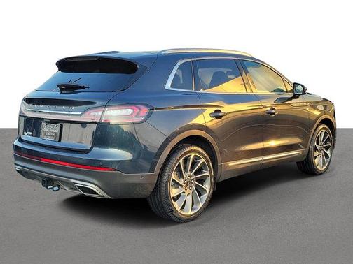 2021 Lincoln Nautilus Reserve