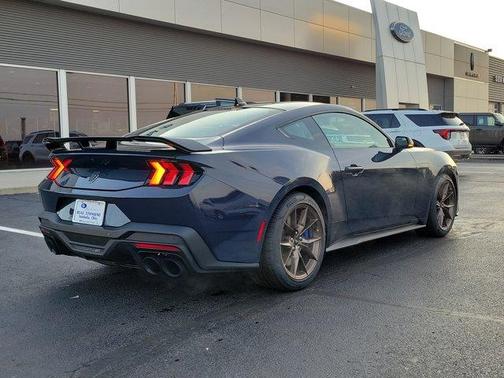 2025 Ford Mustang Dark Horse