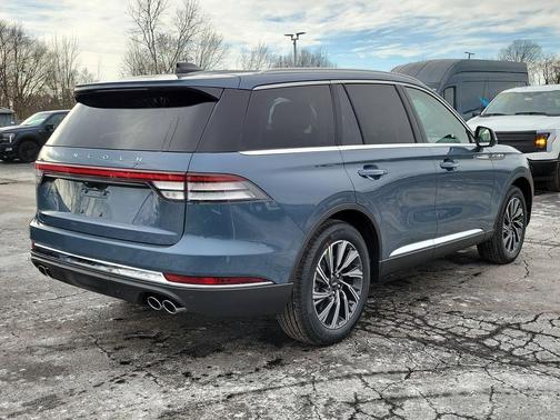 2026 Lincoln Aviator Premiere