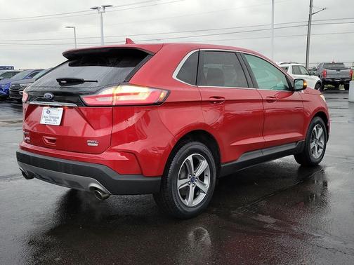 2020 Ford Edge SEL