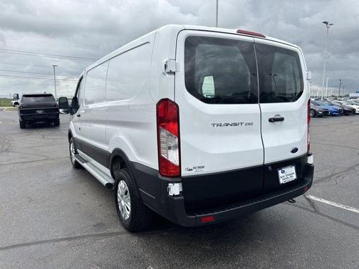 2023 Ford Transit-250 T250 LOW RF