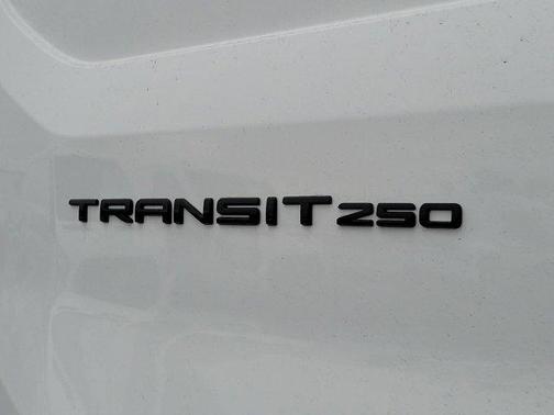 2025 Ford Transit-250 148 WB Medium Roof Cargo