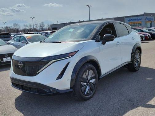 2025 Nissan ARIYA PLATINUM+