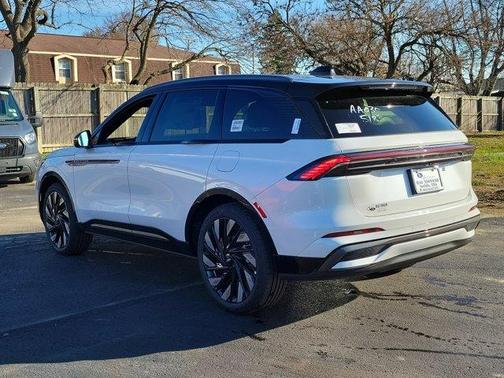 2026 Lincoln Nautilus Reserve