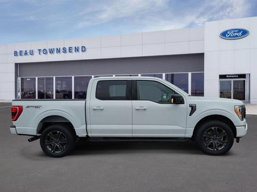 OXFORD WHITE 2023 Ford F-150 XLT