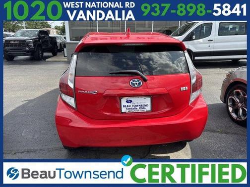 2016 Toyota Prius c Two