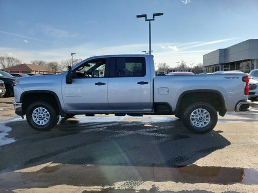 Silver Ice Metallic 2022 Chevrolet Silverado 2500 WT