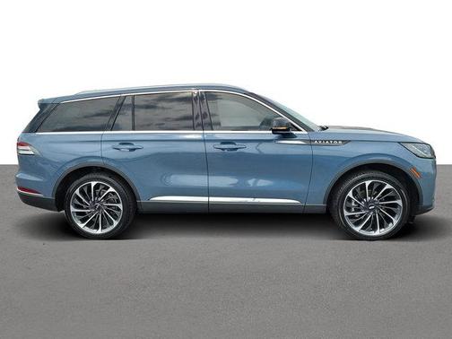 Blue Metallic 2025 Lincoln Aviator Reserve AWD
