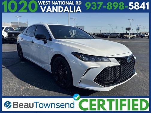 2022 Toyota Avalon Hybrid XSE Nightshade