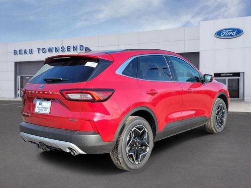 2026 Ford Escape Platinum