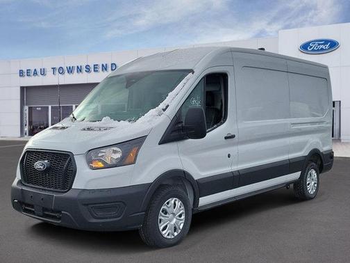 2026 Ford Transit-250 148 WB Medium Roof Cargo