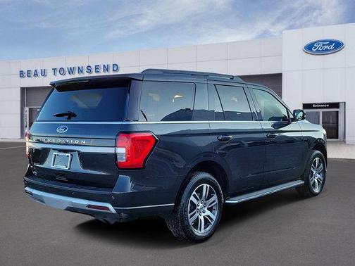 2022 Ford Expedition XLT